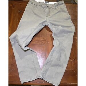 L.L.Bean Men's Tan Khaki Pants Jeans Low Rise Straight Leg Casual Workwear